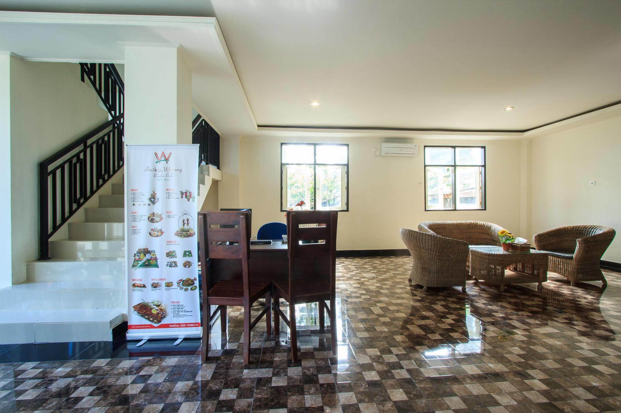 Ivanka Airport Inn Kuta Lombok Exteriör bild